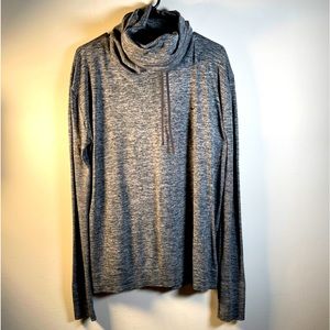 Nike Dri Fit  Funnel neck long sleeve performance top size XL